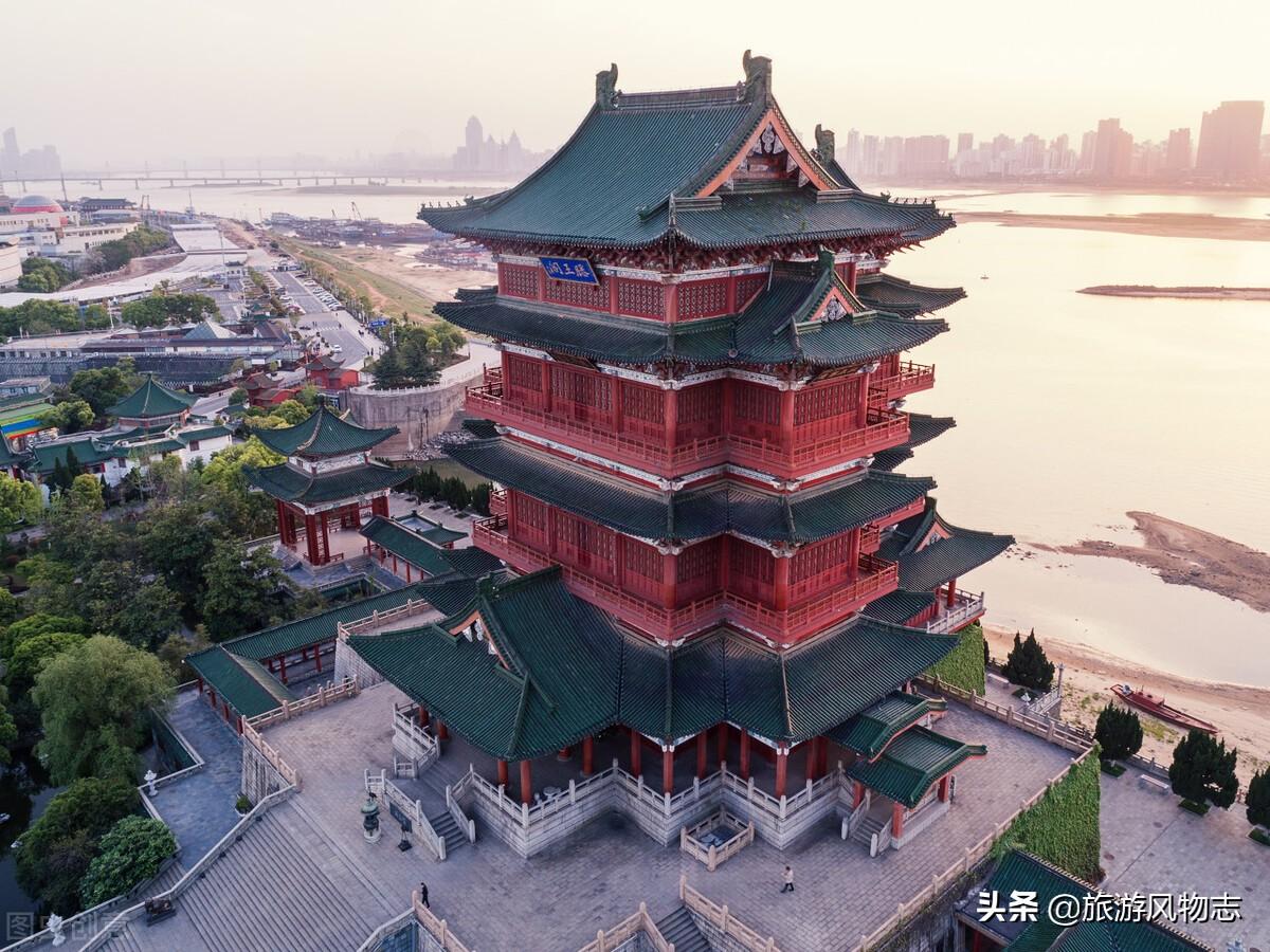 江南三大名楼(江南三大名楼,谁才是真正的古建筑?)-第2张图片 江南三大名楼(江南三大名楼,谁才是真正的古建筑?)-第2张图片