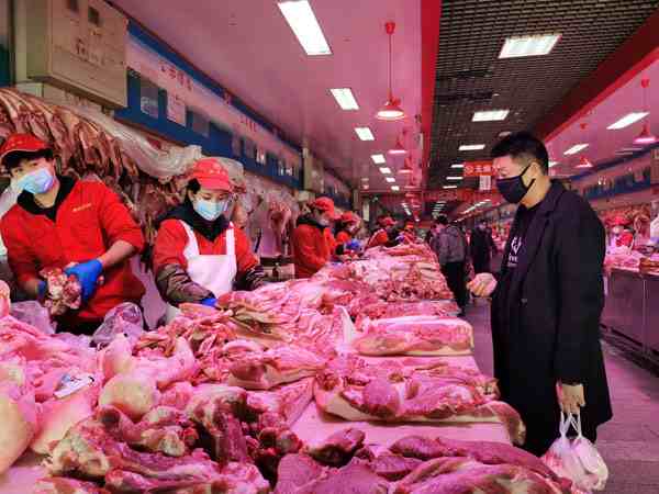猪肉价格连涨19个月后首次转降-猪肉价格连续7周回落-第2张图片