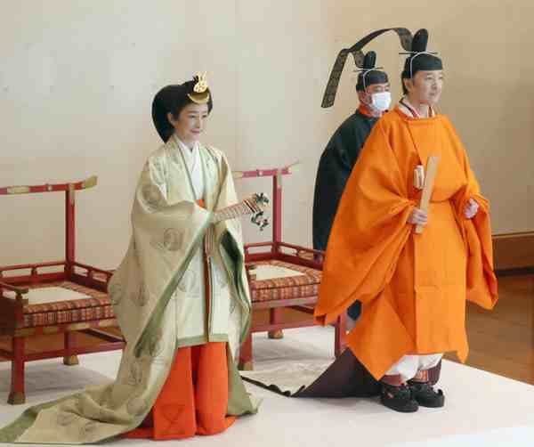 日本皇宫宣告第一皇位继承人-日本皇位是怎么继承的-第2张图片