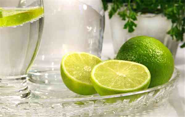 柠檬水的正确泡法减肥（你真的懂柠檬水的正确泡法吗？）-第3张图片