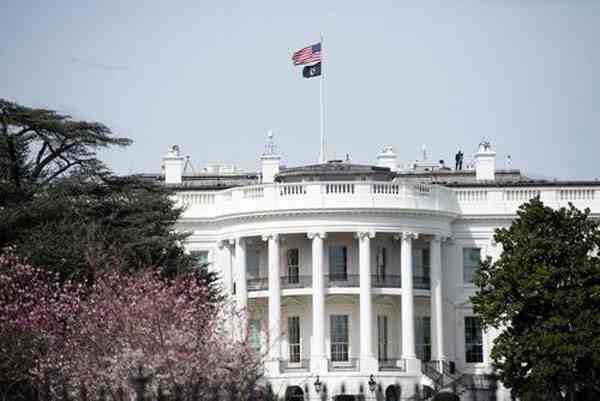 白宫周围将在投票日前竖起围栏-美国大选2020结果公布时间-第1张图片