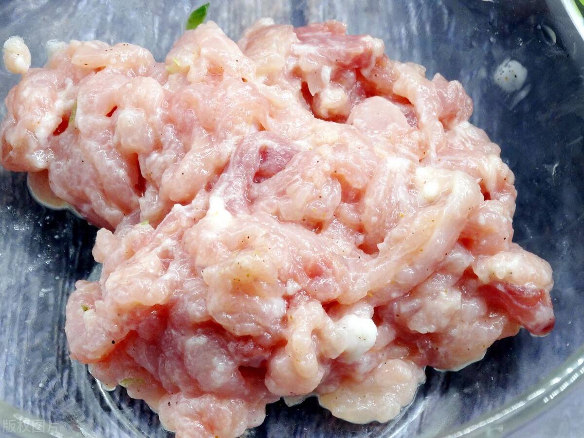 大辣椒炒肉的做法!(湖南名菜辣椒炒肉!)-第6张图片 大辣椒炒肉的做法!(湖南名菜辣椒炒肉!)-第6张图片