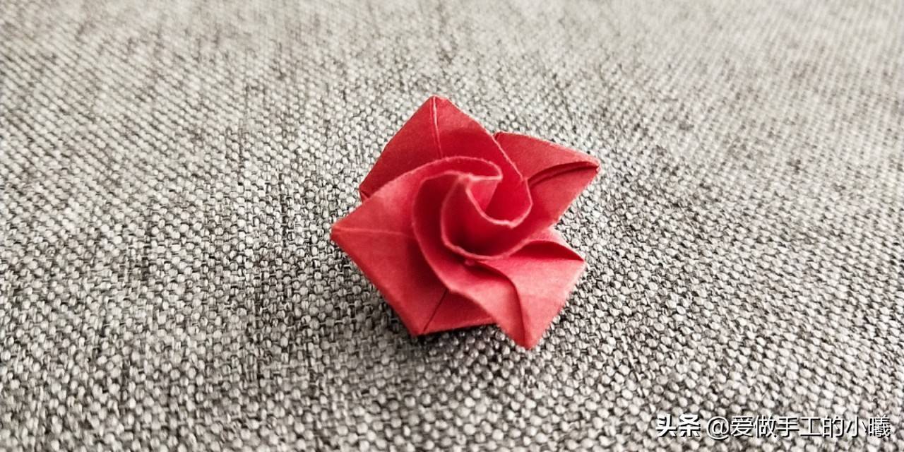最最简单的玫瑰花折法（最简单的玫瑰花折纸教程）-第2张图片