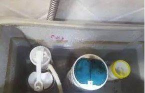 马桶漏水（马桶漏水是什么原因造成的？）-第2张图片