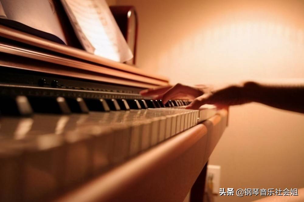 怎样学钢琴（成人应该如何学好钢琴？）-第1张图片