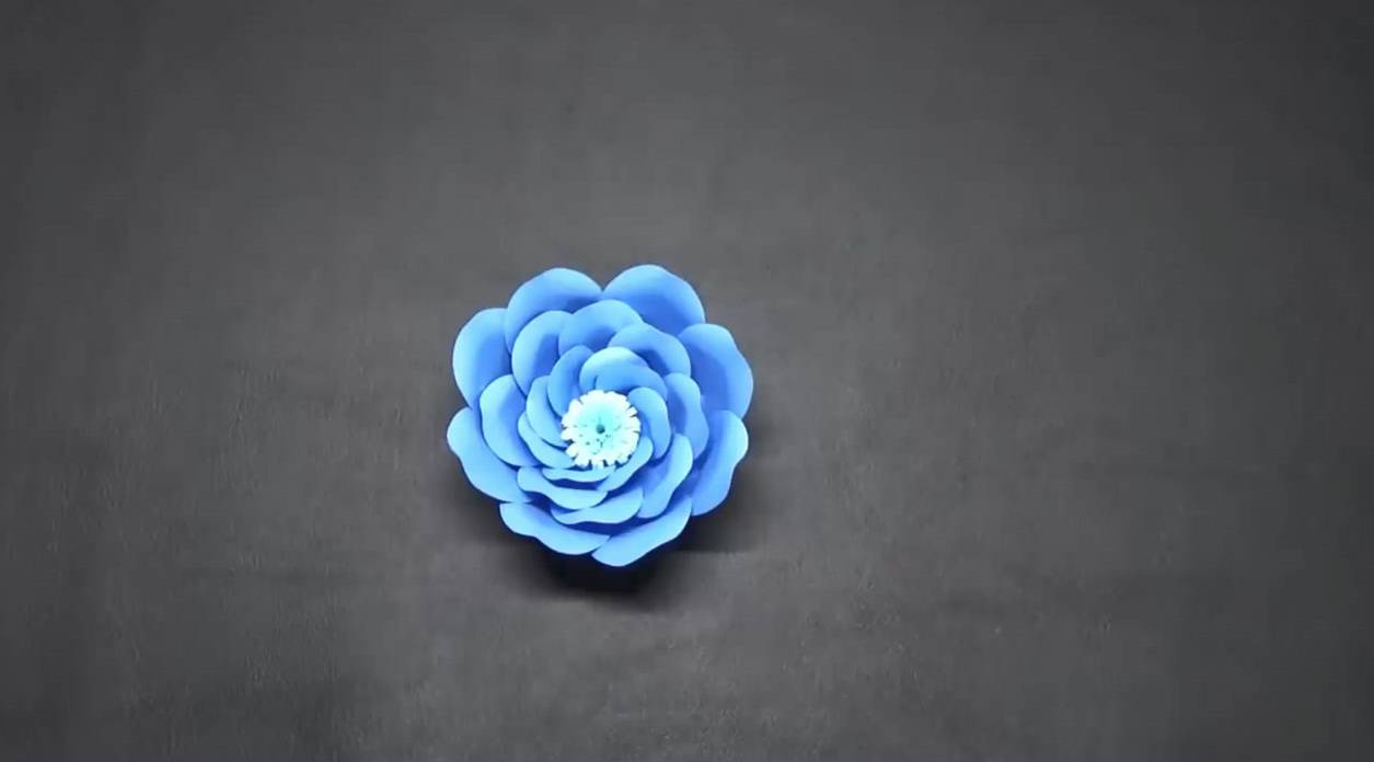纸花的做法（如何制作简单又漂亮的纸花）-第1张图片