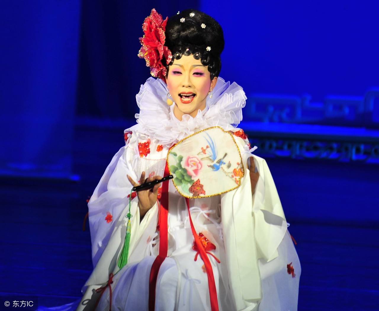 李玉刚那里人(歌手、著名演员:李玉刚)-第2张图片 李玉刚那里人(歌手、著名演员:李玉刚)-第2张图片