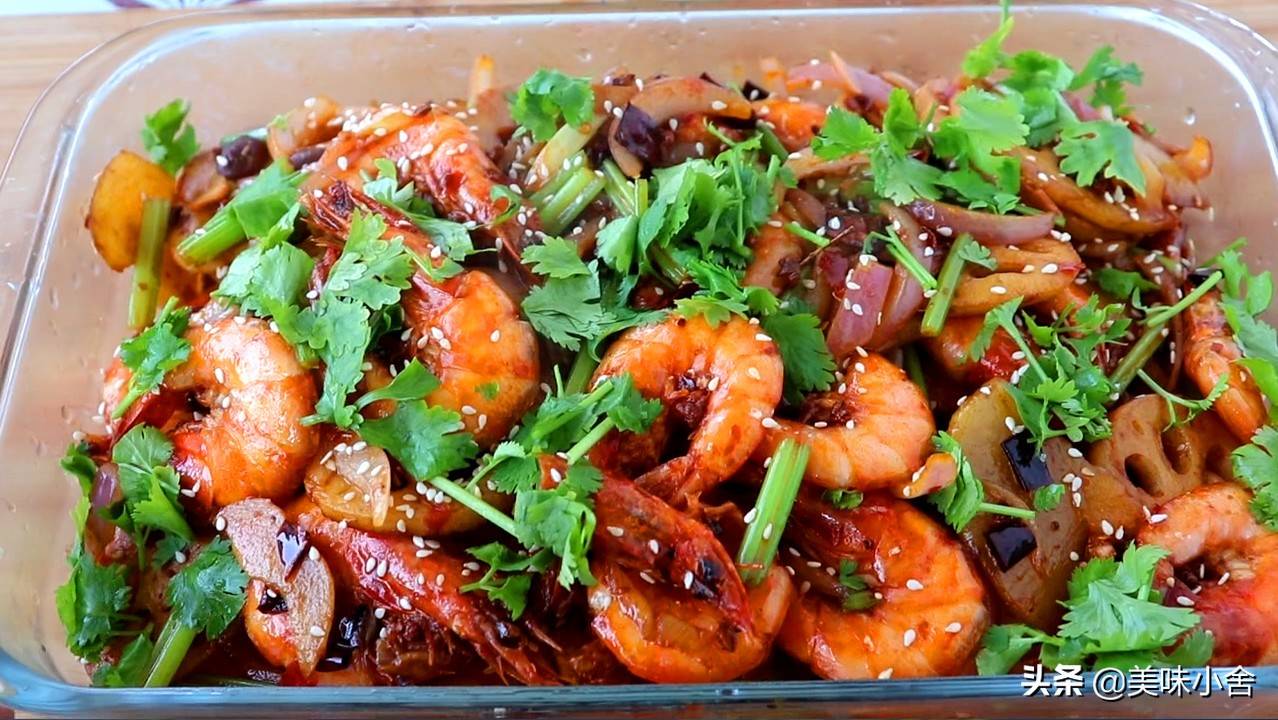 干锅虾的做法（正宗的干锅虾是这样做的）-第1张图片