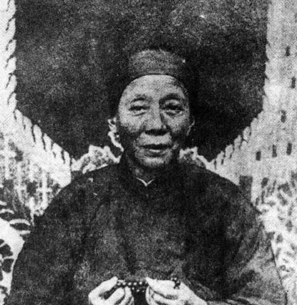 郁达夫简介(民国四大才子郁达夫简介)-第2张图片 郁达夫简介(民国四大才子郁达夫简介)-第2张图片