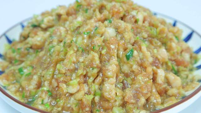 饺子馅的做法（调白菜猪肉馅）-第1张图片