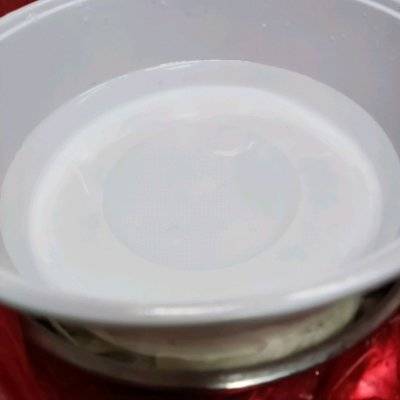 发豆芽的过程(超简单的自发绿豆芽)-第5张图片 发豆芽的过程(超简单的自发绿豆芽)-第5张图片