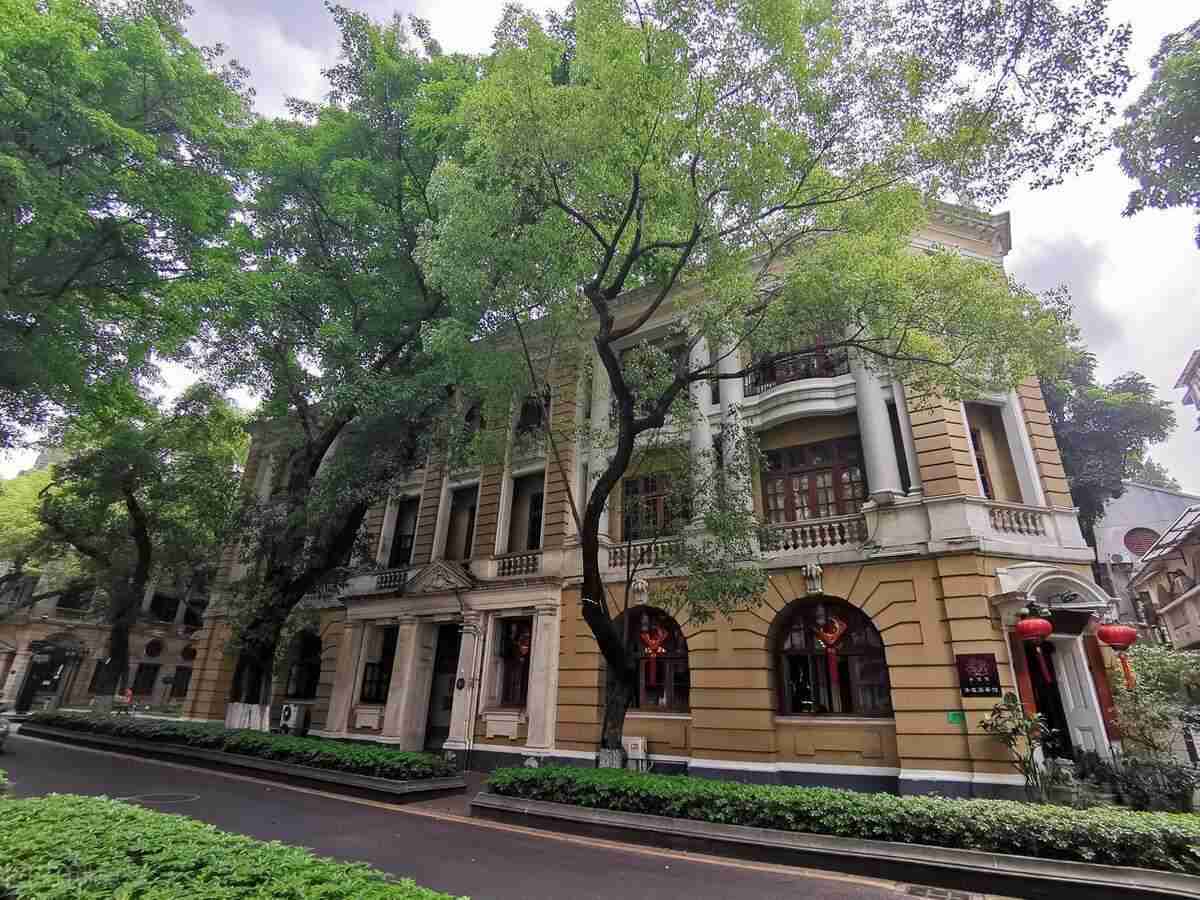 广州有什么好玩的景点(广州市最值得去的10个地方)-第2张图片 广州有什么好玩的景点(广州市最值得去的10个地方)-第2张图片
