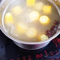 冬瓜玉米排骨汤（冬瓜玉米排骨汤的做法步骤）-第9张图片