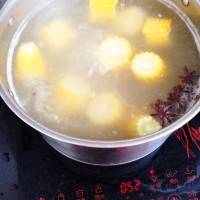冬瓜玉米排骨汤(冬瓜玉米排骨汤的做法步骤)-第9张图片 冬瓜玉米排骨汤(冬瓜玉米排骨汤的做法步骤)-第9张图片