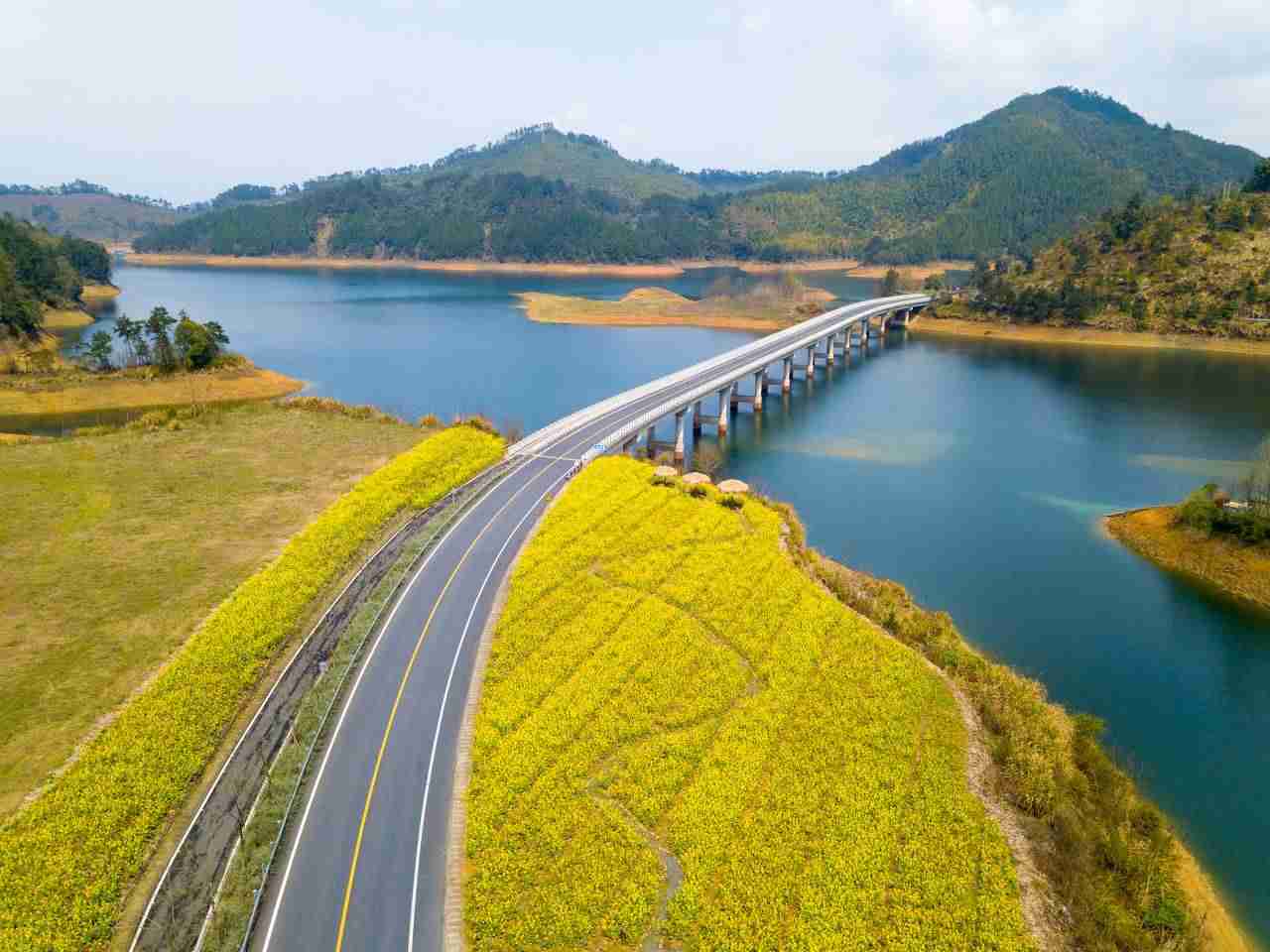 上海周边旅游推荐（上海周边5条超美自驾路线）-第2张图片