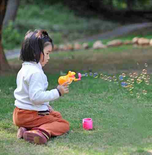 大班上学期幼儿评语（幼儿园期末评语怎么写？）-第8张图片