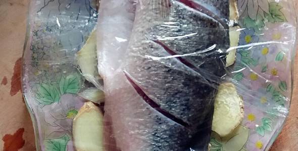 微波炉蒸鱼!(微波炉蒸鱼的做法步骤)-第3张图片 微波炉蒸鱼!(微波炉蒸鱼的做法步骤)-第3张图片