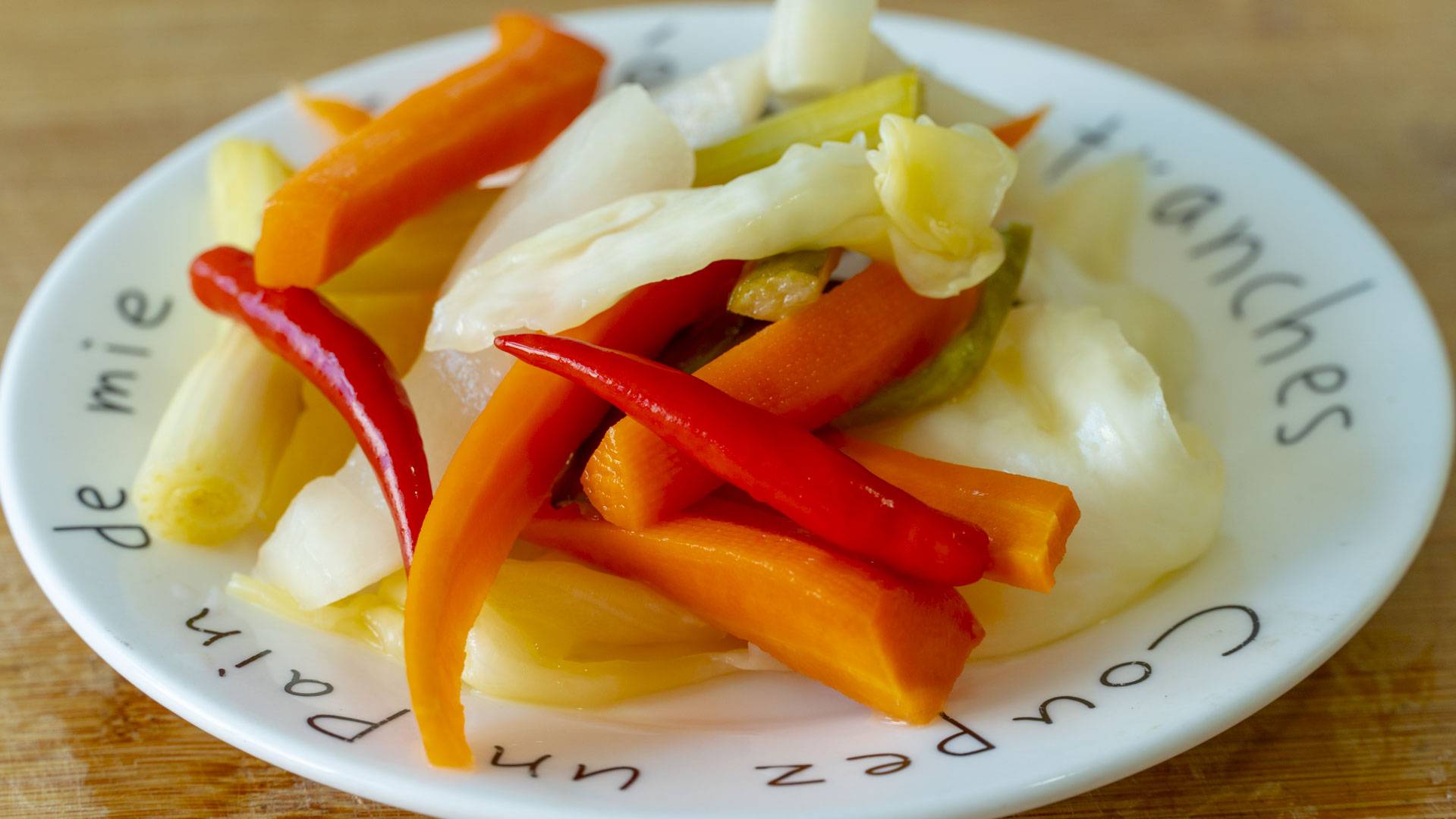 泡菜的腌制方法和配料（最简单好吃的泡菜做法）-第3张图片