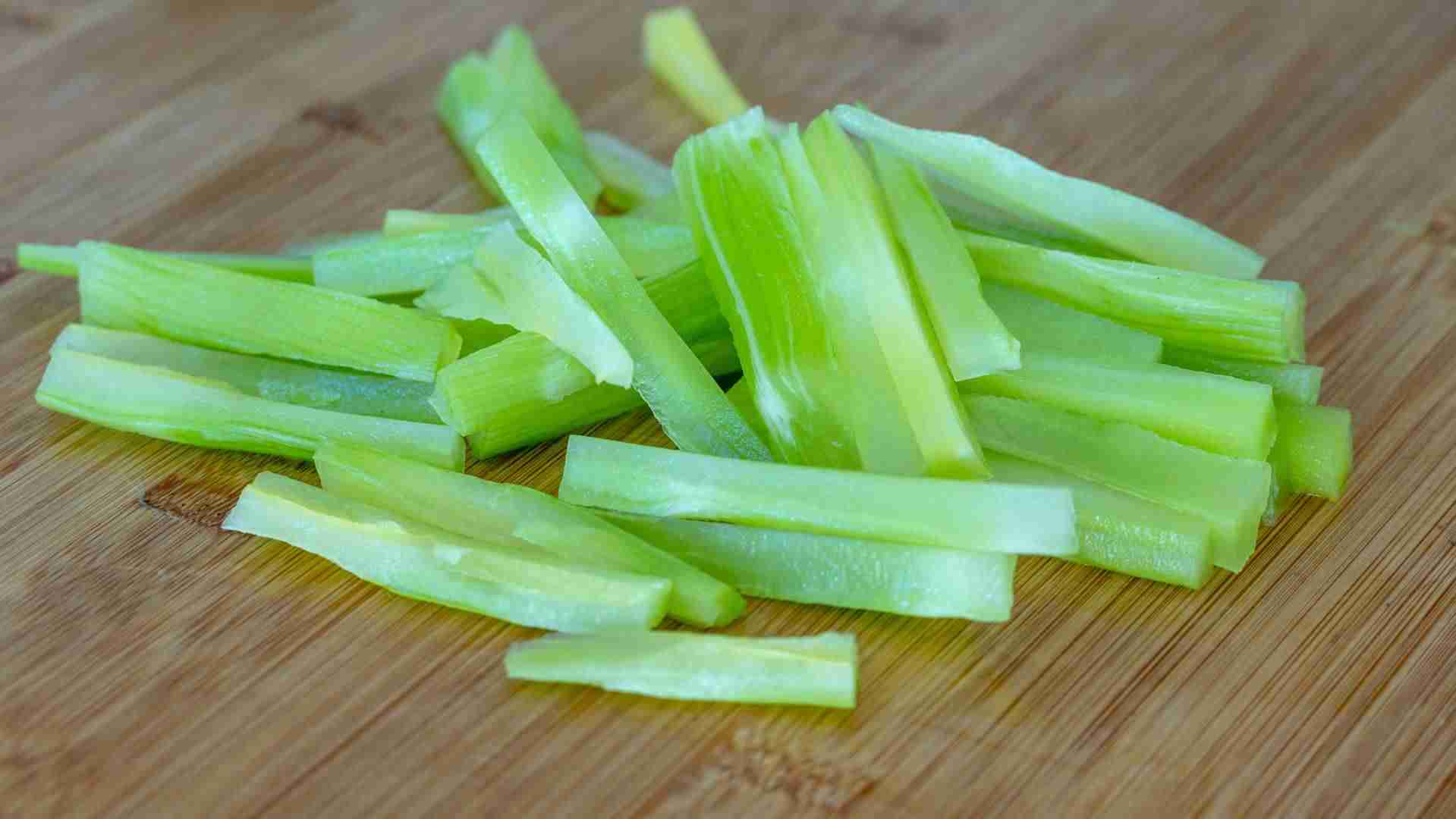 泡菜的腌制方法和配料(最简单好吃的泡菜做法)-第6张图片 泡菜的腌制方法和配料(最简单好吃的泡菜做法)-第6张图片