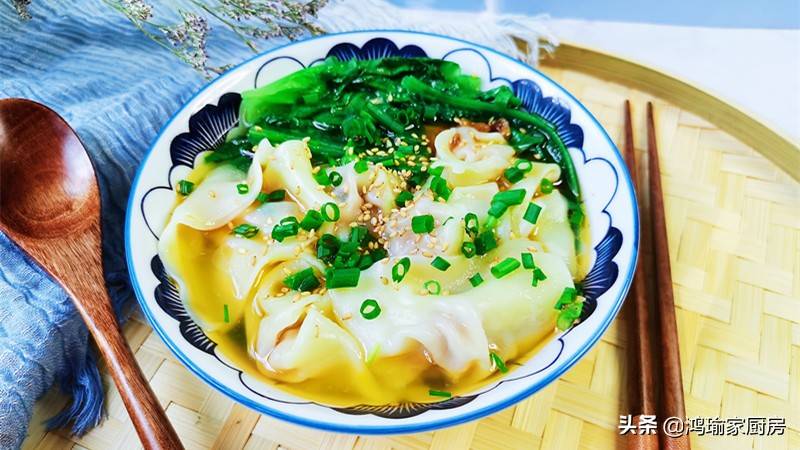 抄手煮多久(冻抄手能储存多久)-第3张图片 抄手煮多久(冻抄手能储存多久)-第3张图片