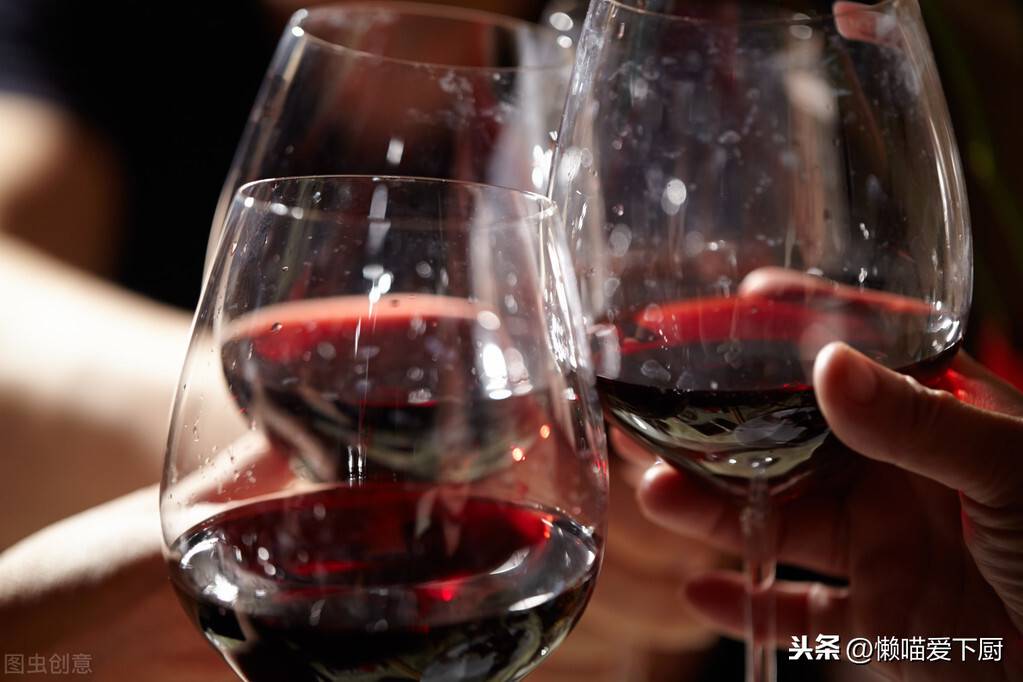 红酒醒多久(红酒醒酒多长时间)-第2张图片 红酒醒多久(红酒醒酒多长时间)-第2张图片