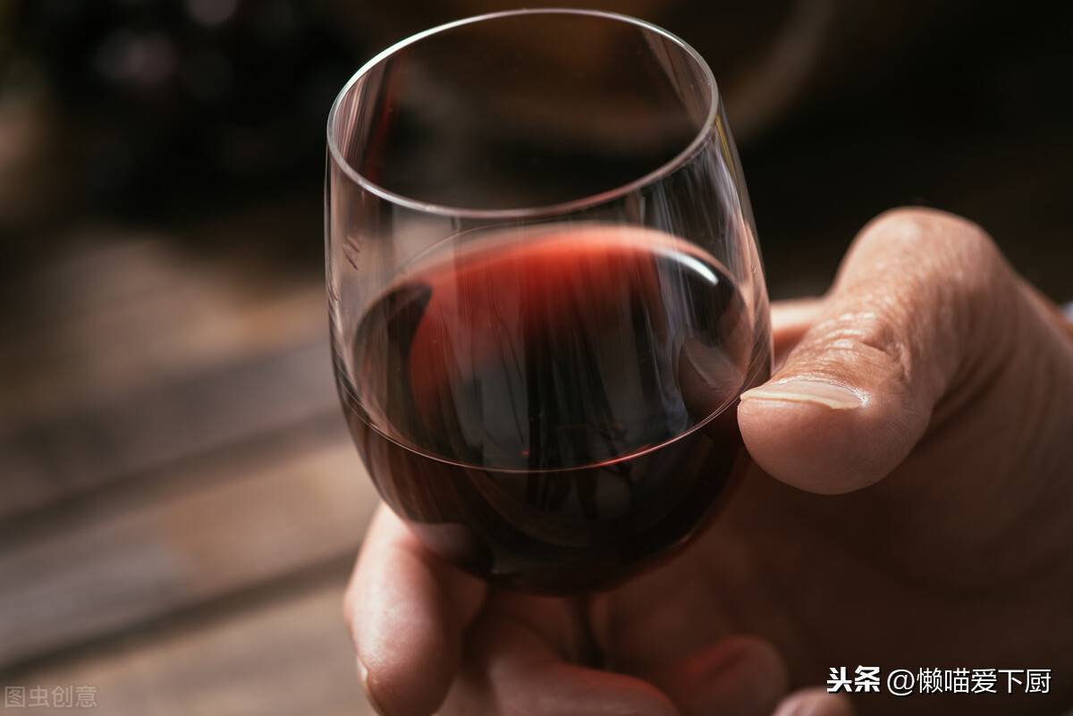 红酒醒多久(红酒醒酒多长时间)-第3张图片