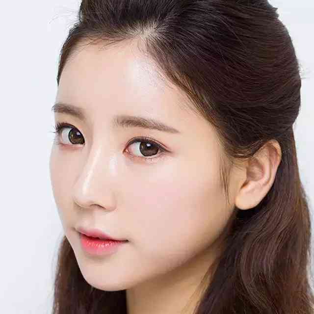 半永久美瞳线保持多久(做一个美瞳线多长时间)-第1张图片 半永久美瞳线保持多久(做一个美瞳线多长时间)-第1张图片