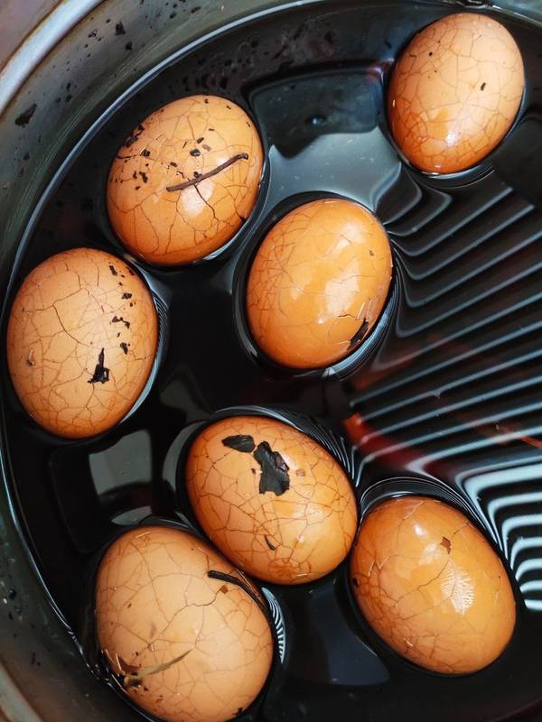 茶叶蛋能放多久(泡茶叶蛋的水能放几天)-第2张图片 茶叶蛋能放多久(泡茶叶蛋的水能放几天)-第2张图片