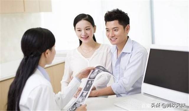 怀孕多久可以看到孕囊(怀孕30天孕囊大小图片)-第2张图片 怀孕多久可以看到孕囊(怀孕30天孕囊大小图片)-第2张图片