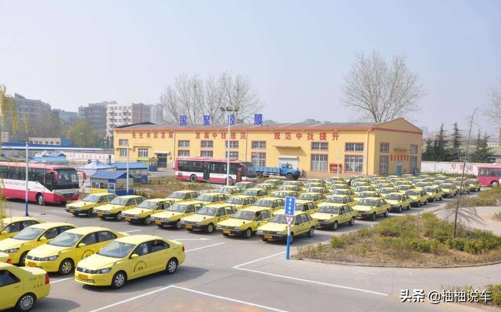 学开车要多久(现在考驾照需要多久)-第2张图片 学开车要多久(现在考驾照需要多久)-第2张图片