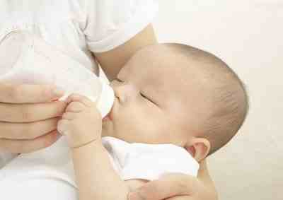 冬天婴儿奶粉温度多少合适-冬天婴儿泡奶粉的水要多少℃-第1张图片