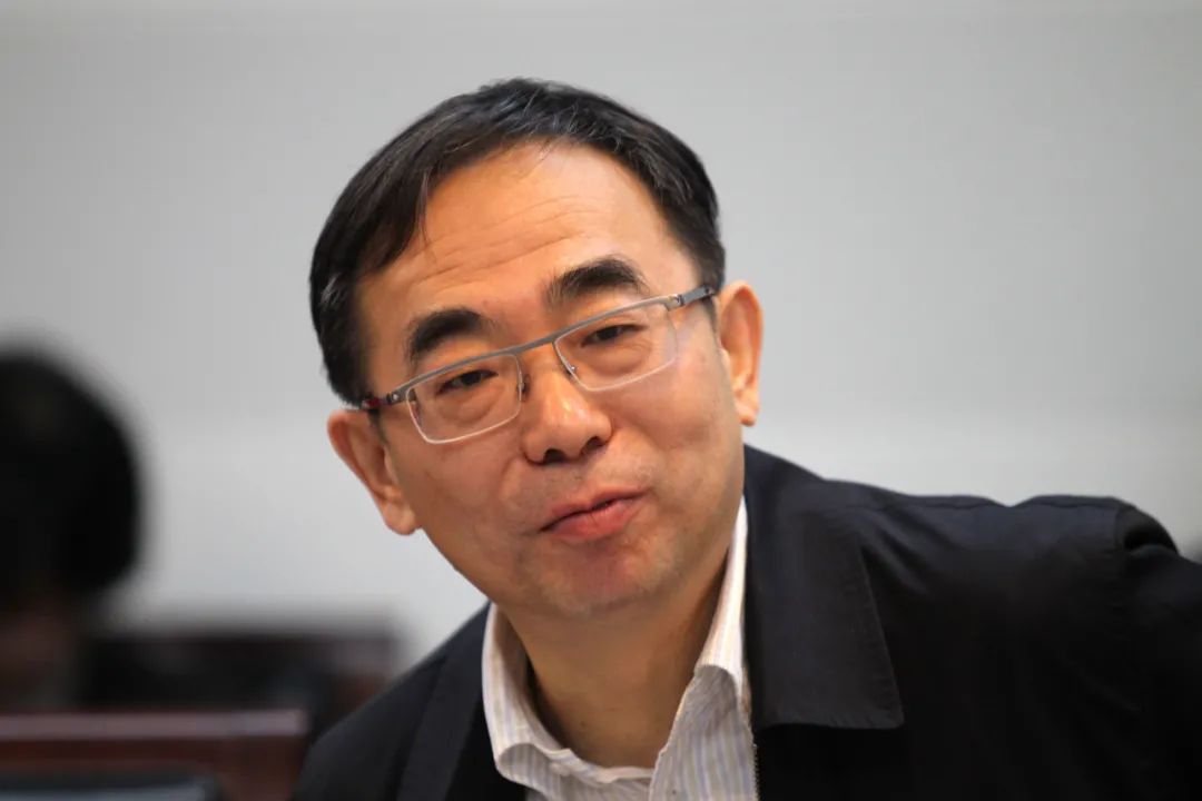 江苏首富严介和:坐拥3000个工业园,年入6738亿,他是如何做到的-第12张图片 江苏首富严介和:坐拥3000个工业园,年入6738亿,他是如何做到的-第12张图片