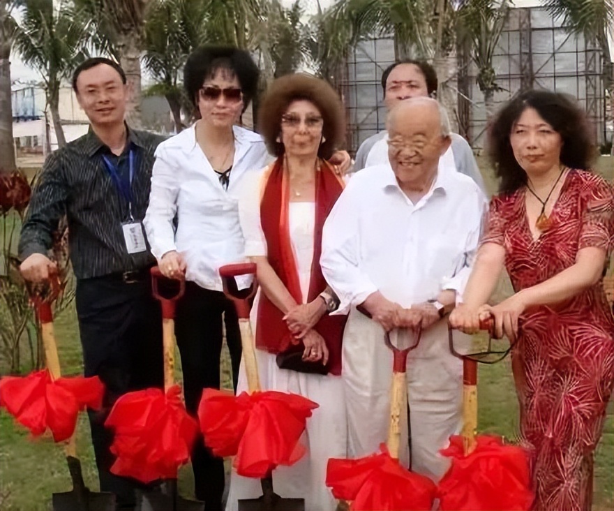 乔羽的生平简介（乔羽的传奇一生）-第7张图片