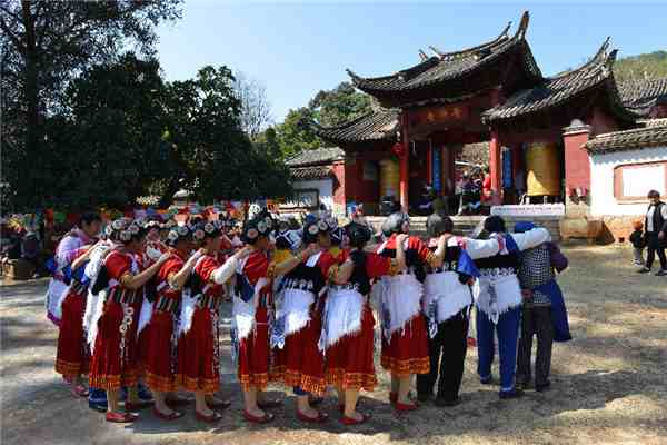 泼水节是哪个民族（泼水节是哪个民族的节日）-第1张图片