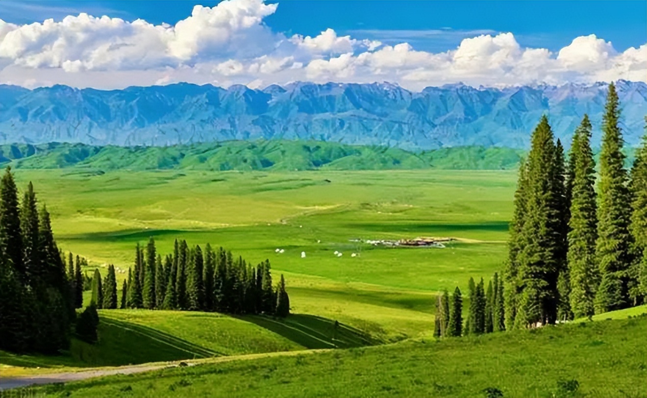新疆和西藏旅游哪个好（西藏和新疆的风景哪个更具有特色）-第5张图片