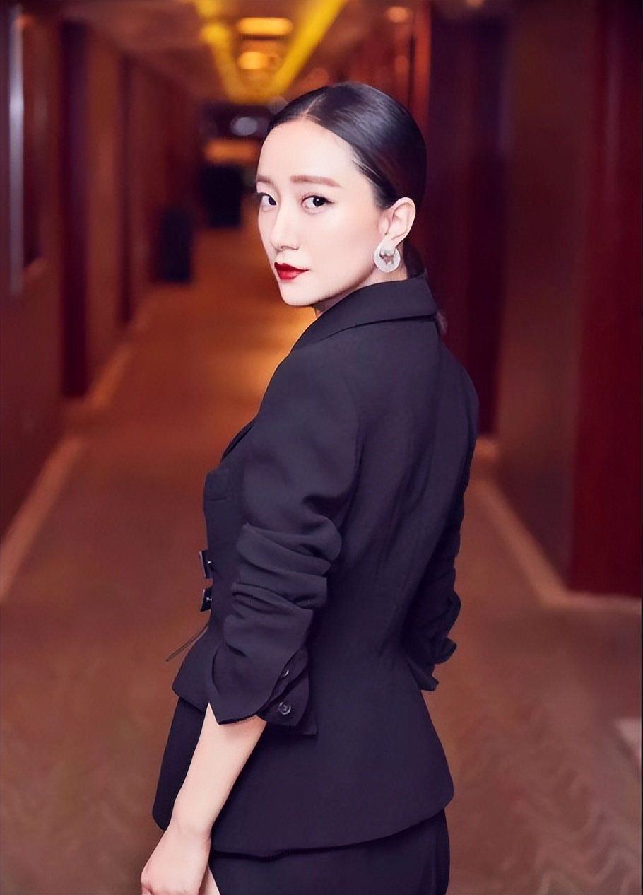 李倩个人资料简介(被点了美人痣)-第34张图片 李倩个人资料简介(被点了美人痣)-第34张图片