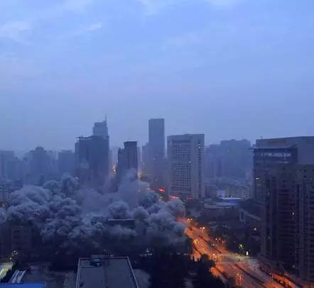 西安大楼为什么爆破(西安金花大楼为什么要爆破)-第4张图片 西安大楼为什么爆破(西安金花大楼为什么要爆破)-第4张图片