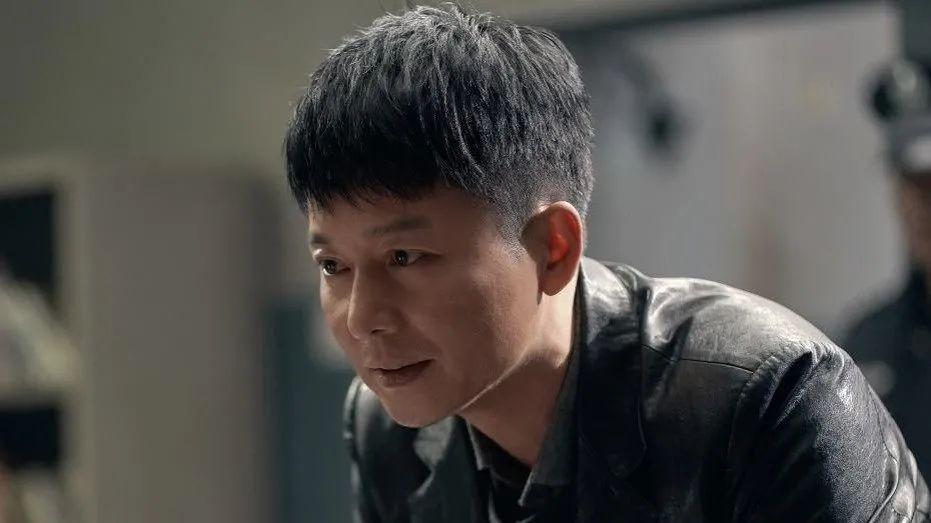 扫黑风暴(《扫黑风暴》太有勇气)-第5张图片 扫黑风暴(《扫黑风暴》太有勇气)-第5张图片