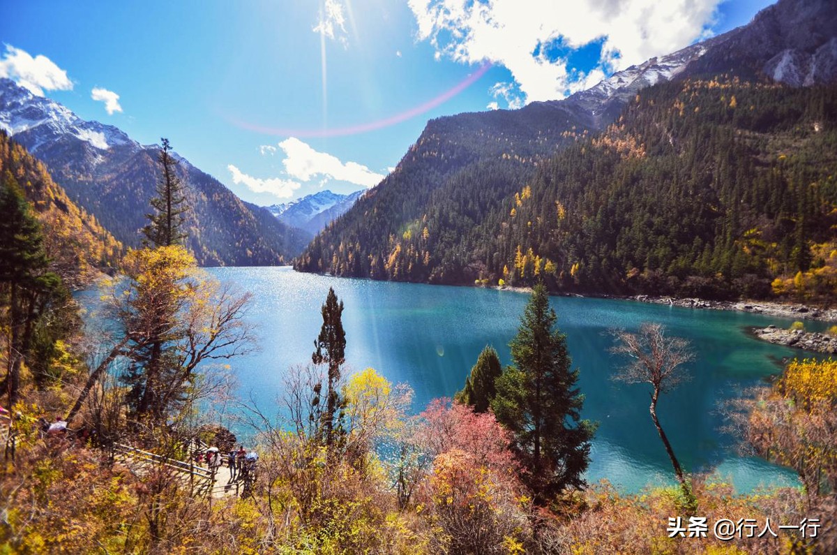 中国旅游必去十大景点排名（国内最美的10大旅游打卡胜地）-第2张图片