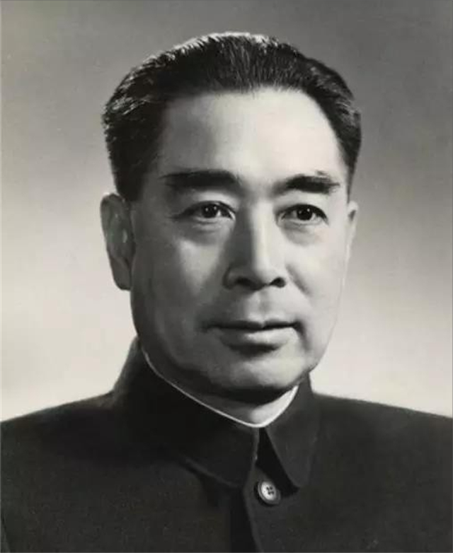 1937年，周恩来在延安遇刺，11名警卫壮烈牺牲，到底谁如此大胆？-第2张图片