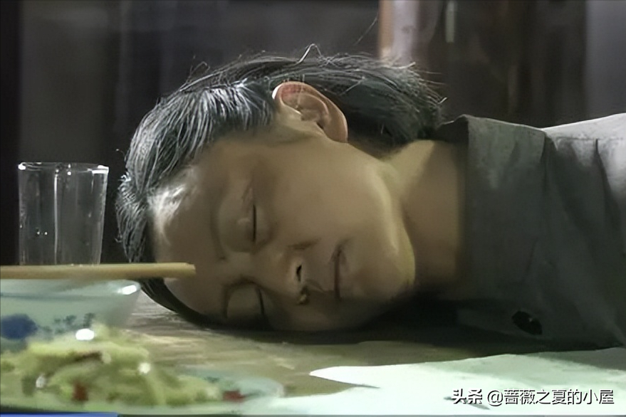 《风筝》大结局:读懂郑耀先对韩冰说的那句情话,我才懂他有多狠-第5张图片 《风筝》大结局:读懂郑耀先对韩冰说的那句情话,我才懂他有多狠-第5张图片