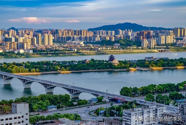 历届中国十大魅力城市，中国十大魅力城市排名-第27张图片