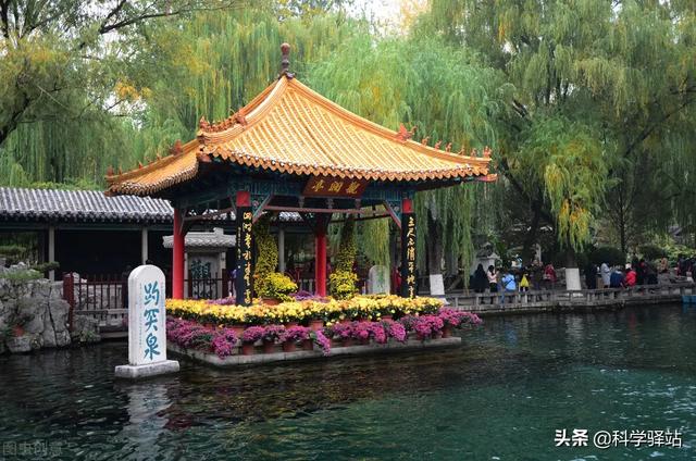 山上为何有源源不断的泉水（有山的地方一定有水吗）-第4张图片