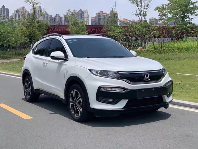 为什么老司机都不买白色车（懂车的人不建议买白色汽车）-第1张图片