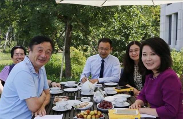 任正非怎么入赘孟家的?姚凌和苏薇到底谁更漂亮-第6张图片 任正非怎么入赘孟家的?姚凌和苏薇到底谁更漂亮-第6张图片