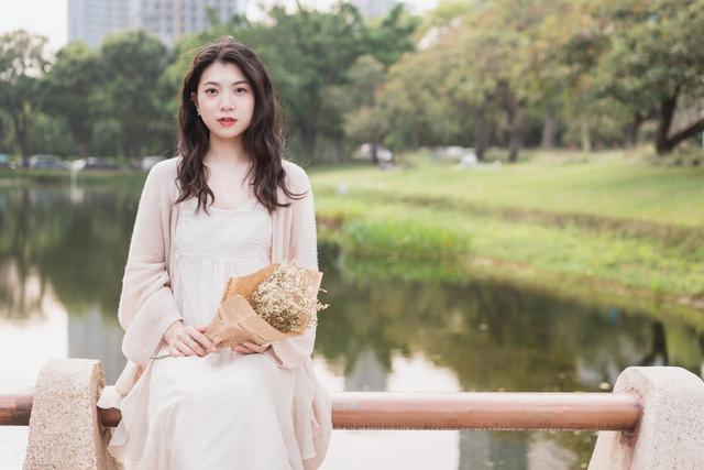 女性成熟的标志与表现（一个成熟的女人是什么样子）-第1张图片