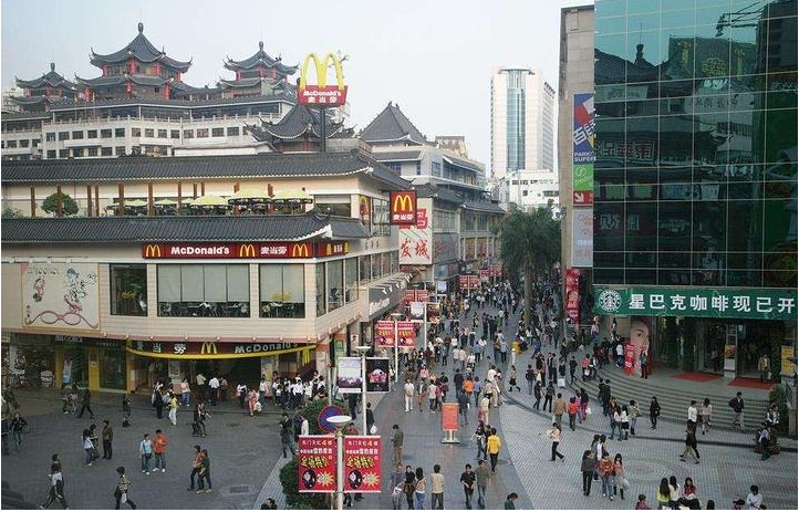 深圳最繁华的地方在哪里（深圳市最繁华的商业街）-第1张图片
