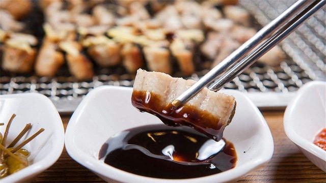 电鳗能吃吗（人如果吃了电鳗的话身体会不会被电到）-第6张图片