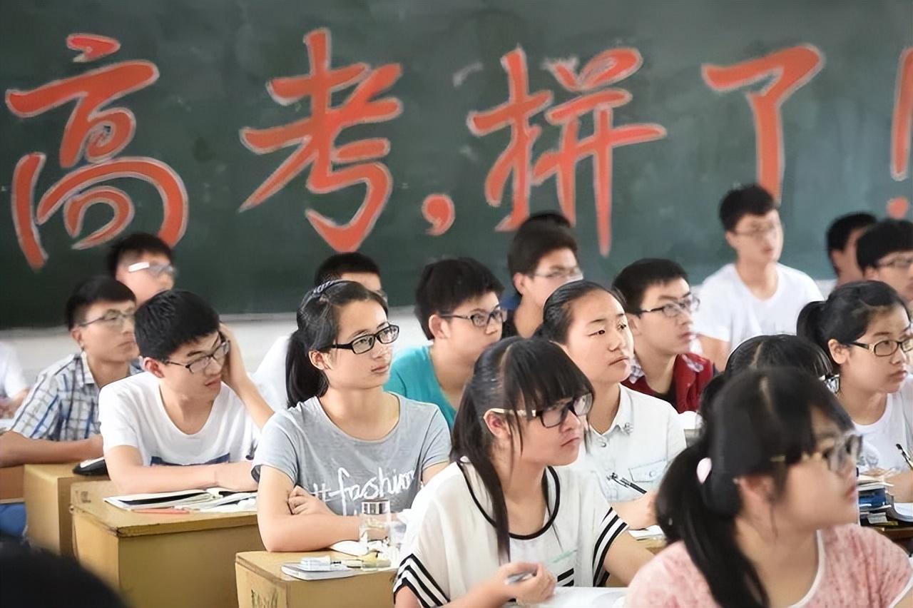 2009年重庆何川洋高考659分,北大第一次拒绝录取后,后来怎样了-第26张图片 2009年重庆何川洋高考659分,北大第一次拒绝录取后,后来怎样了-第26张图片