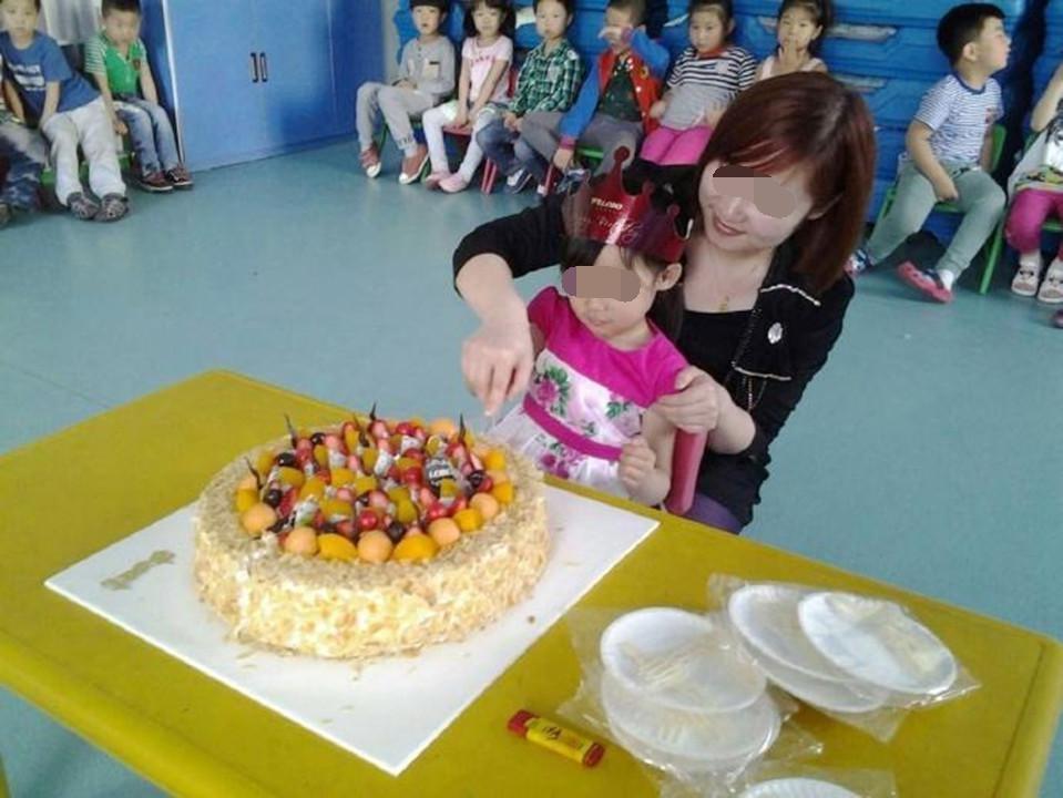 建议家长不要拿蛋糕来学校（在幼儿园过生日有必要吗）-第2张图片